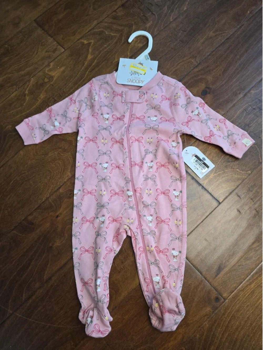 0 to 3m brand new snoopy, christmas pajamas item 311G6